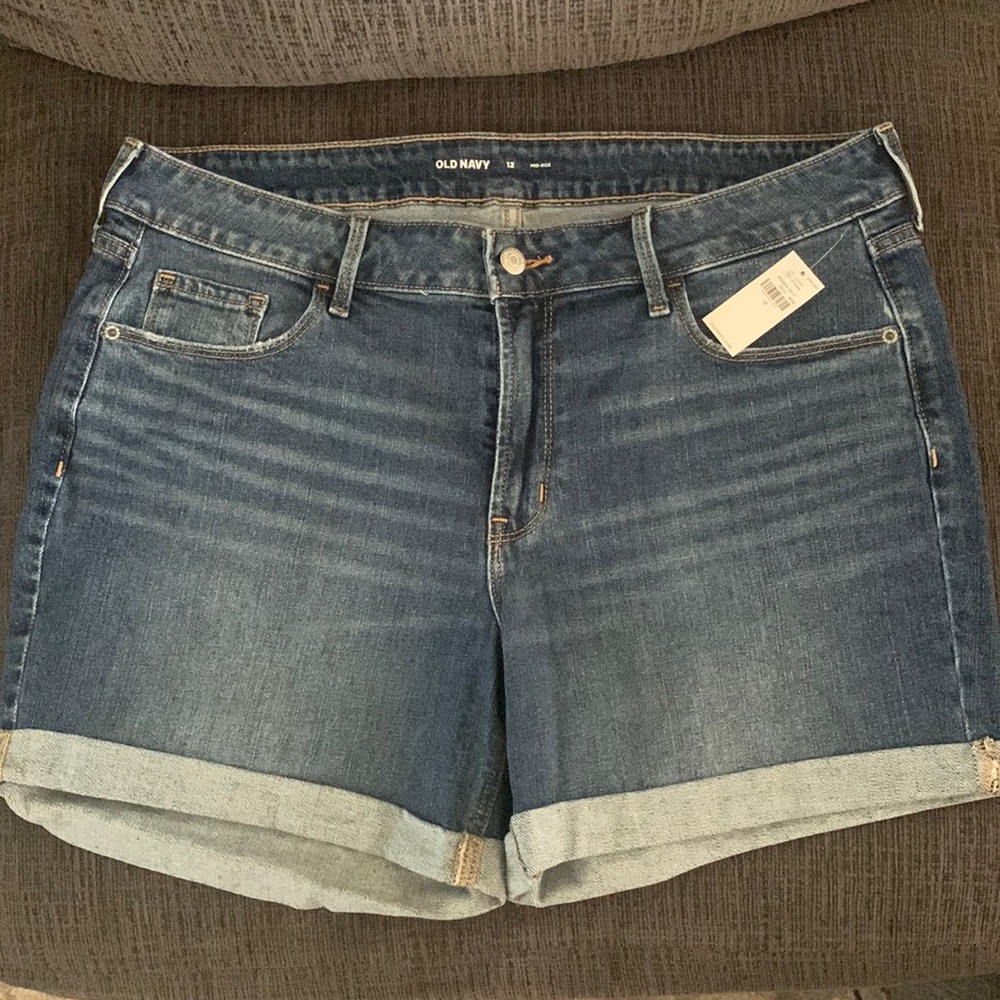 LOld Navy Women’s Denim Mid Rise Shorts